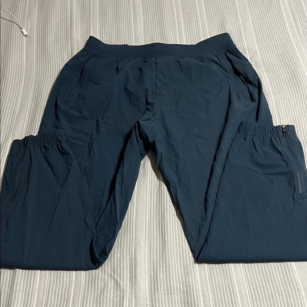 lululemon athletica Men's Deep Blue Joggers